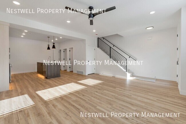 Photo - 4321 W 5430 S