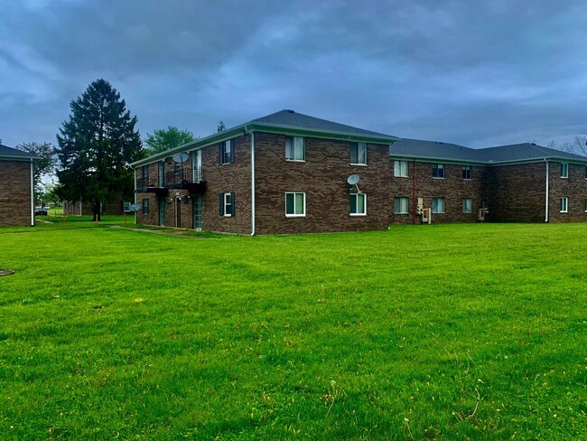 Shiloh Court Apartments - Shiloh Court Apartments