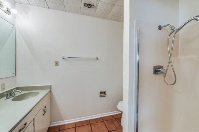 Photo - 101 Pine View Dr