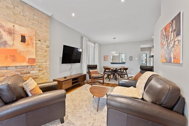 Photo - 39 Lee Ave Unit 1