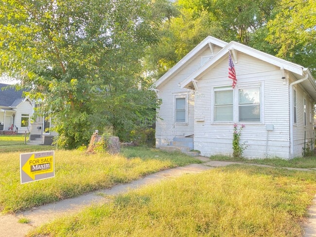 Building Photo - Cozy 2 bed 1 bath house $995