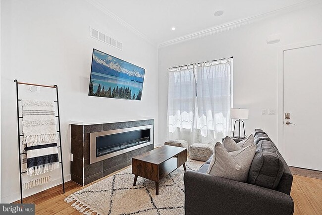 Building Photo - 1524 S 25th St