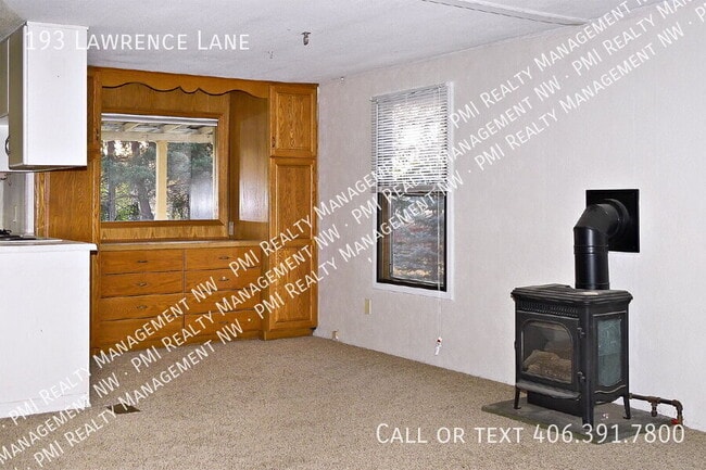 Photo - 193 Lawrence Ln