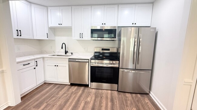 Photo - 511 N 3rd St