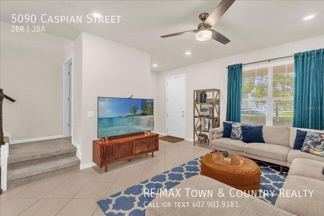 Photo - 5090 Caspian St