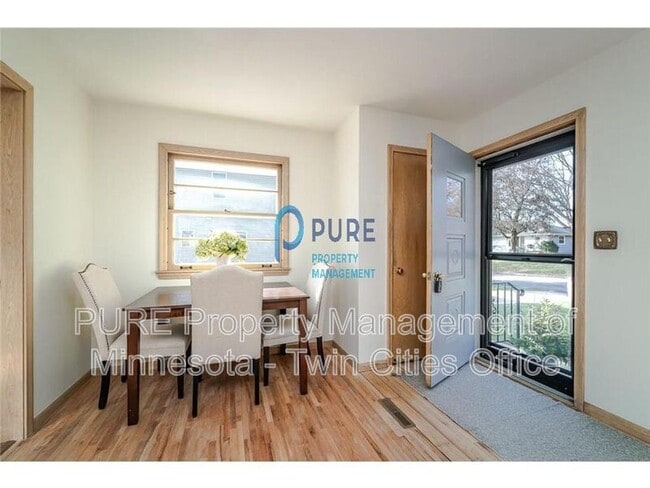 Photo - 1331 Lancaster Ave