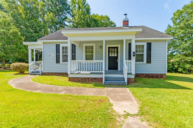 Front view - 36 Forrest St Unit A