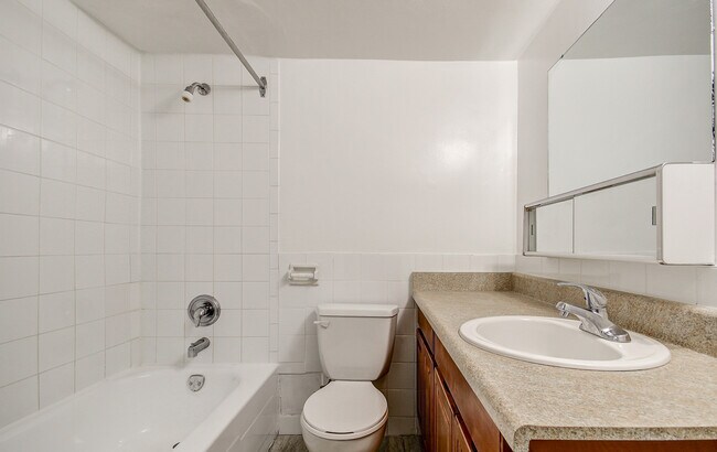 Photo - 44 Valley Woods Rd