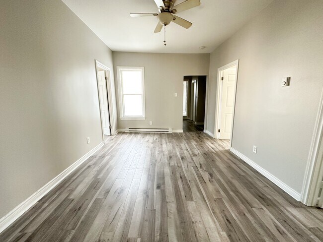 Photo - 10 Cedar St Unit 10 Cedar #3