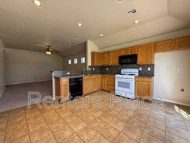 Photo - 14314 E 111th St N