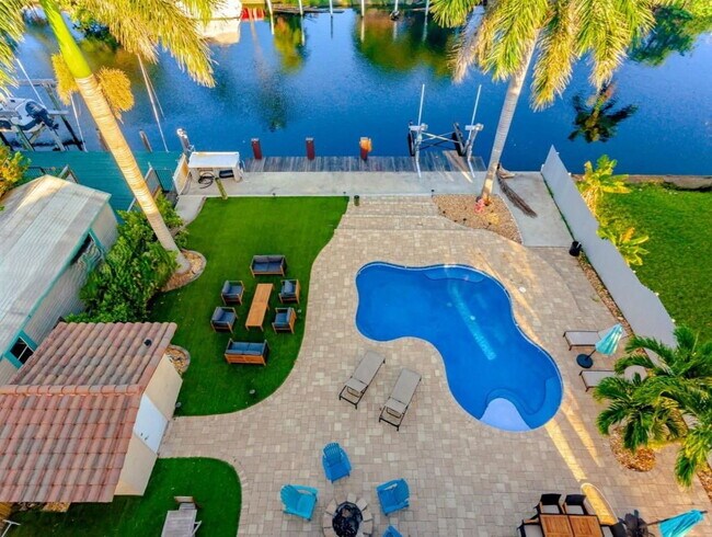 Photo - 4732 SW 35th Ave