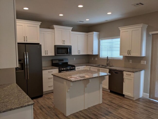 Photo - Beautiful Blackhawk Townhome