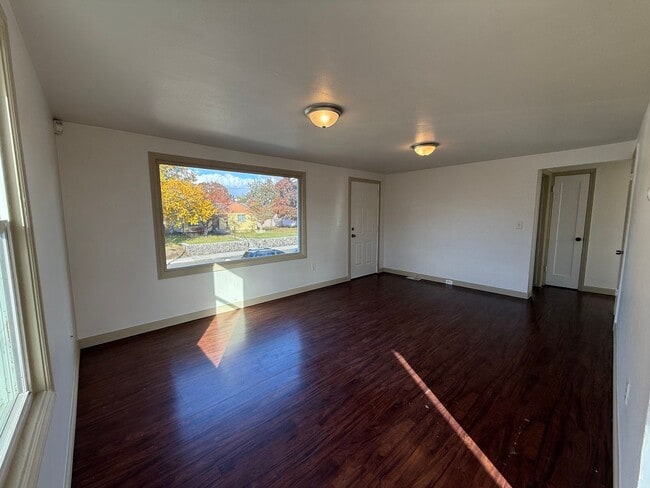 Photo - Charming 4 Bed, 2 Bath w/ Garage!