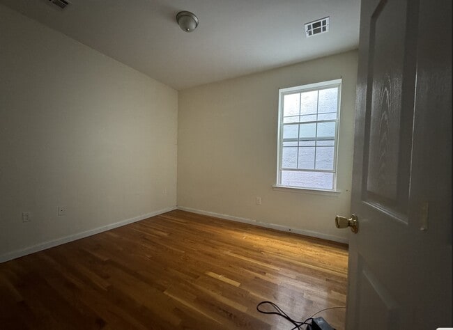 Photo - 384 Avenue C Unit 3