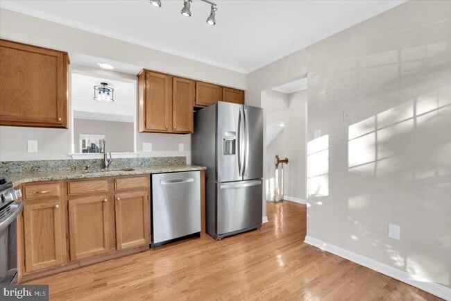 Photo - 908 Smartts Ln NE