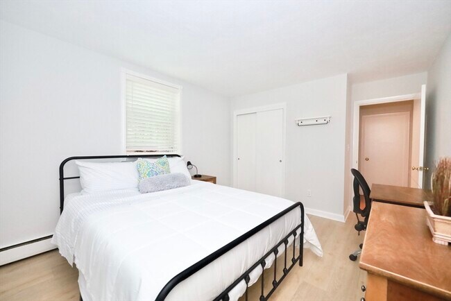 Photo - 11 Cogswell Ave Unit 6