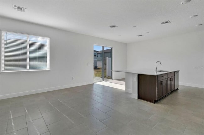 Photo - 1848 Archer Dr