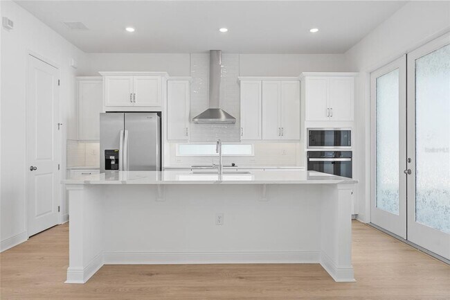 Photo - 10065 Peebles St