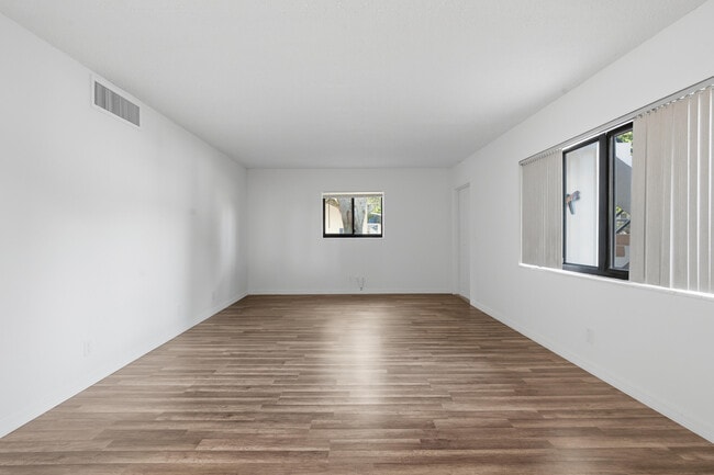 Photo - 800 Lighthouse Dr Unit 1A