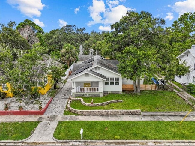 Photo - 309 Lebeau St