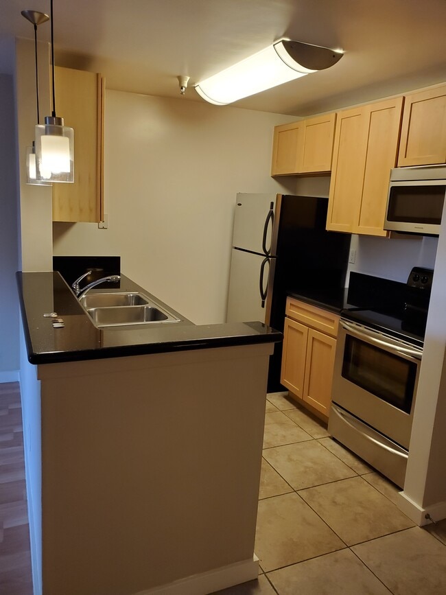 Photo - 6400 Christie Ave Unit 1201