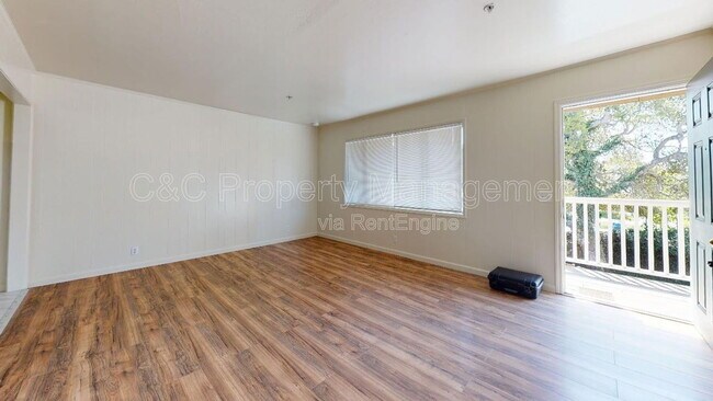 Photo - 230 Montecito Ave Unit 4