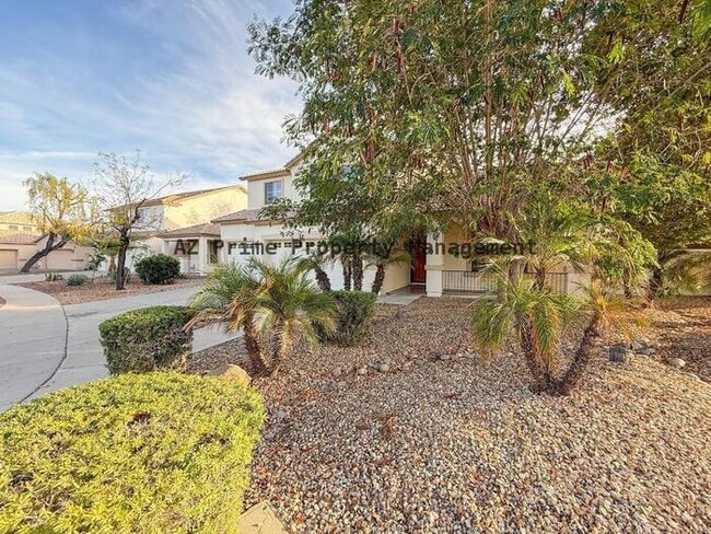 Photo - 10445 W Windsor Ave