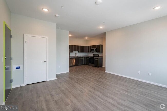 Building Photo - 4124 Haverford Ave Unit TWO BED/ONE BATH Rental