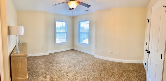 Photo - 202 Treyson Ln Unit 303