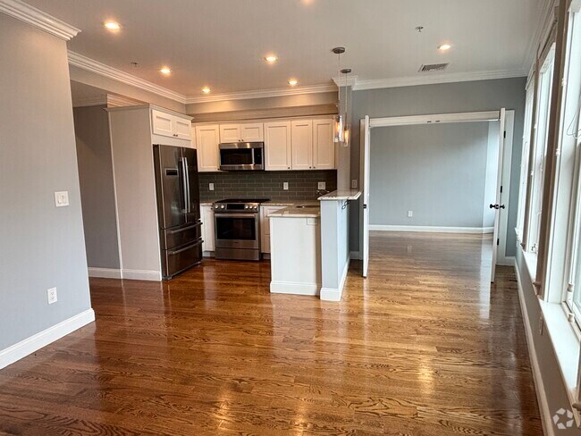 Building Photo - 38 Hyde Park Ave Unit #5 Rental