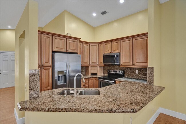 Photo - 839 Falling Water Rd