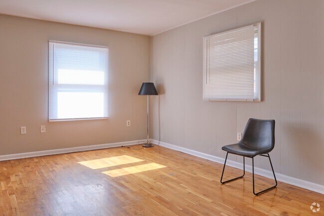 Photo - Fay Street Apartments