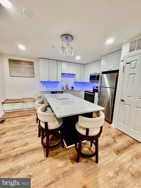 Photo - 597 Primus Ct