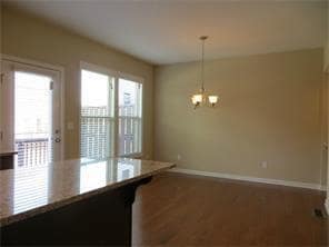 Photo - 456 Fieldview Ln