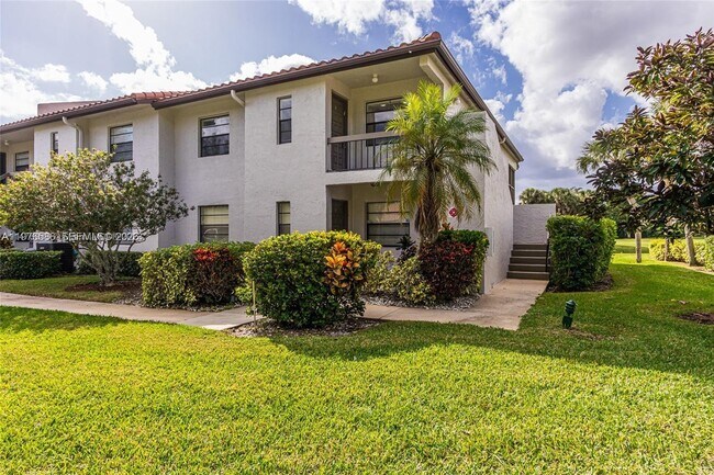 21529 Cypress Hammock Dr Unit 35J