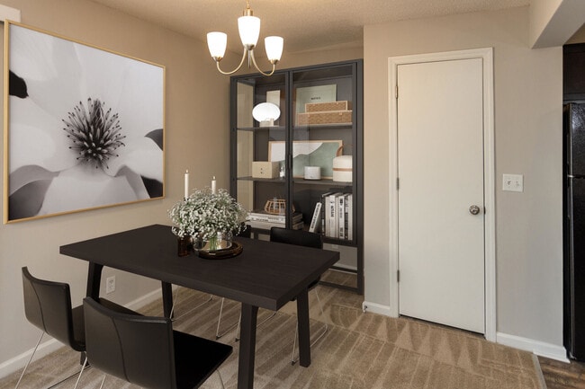 Photo - Midtown Square Apartment Homes by Callio P...