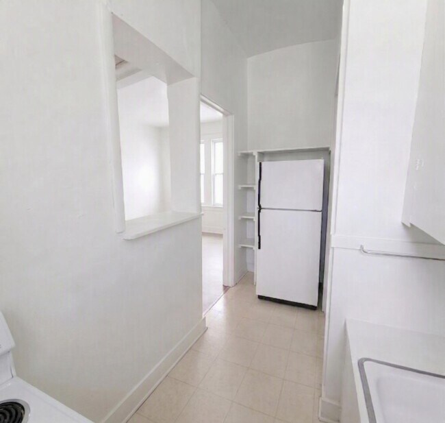 Photo - 312 Woodward Ave Unidad 6