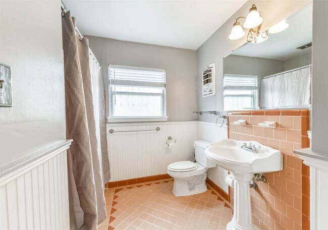 Photo - 4615 Braeburn Dr