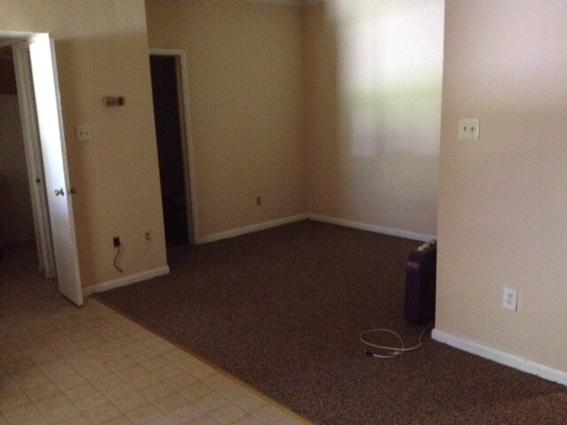 Photo - Walnut Square Apartments