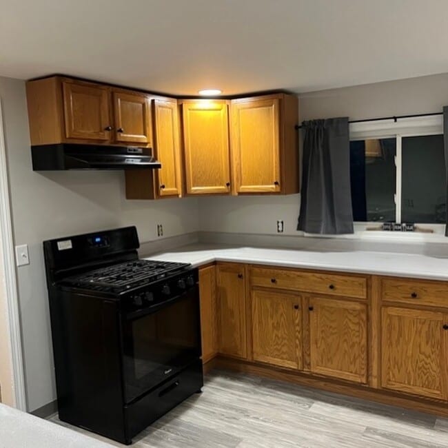 Photo - 14 1st St Unit B