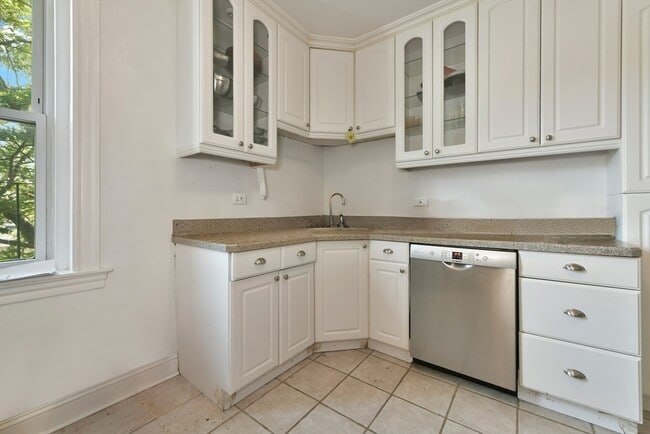 Photo - 1746 Commonwealth Ave Unit 12