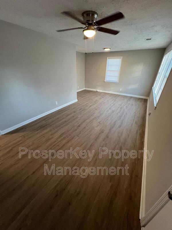 Photo - 849 Illges Rd