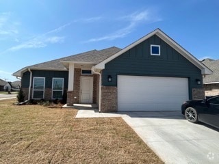 Building Photo - 4100 Northwestern Dr Rental