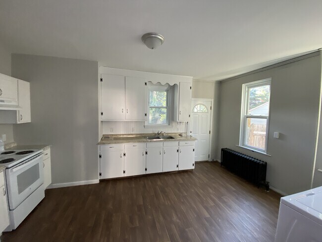Photo - 413 N Pitt St