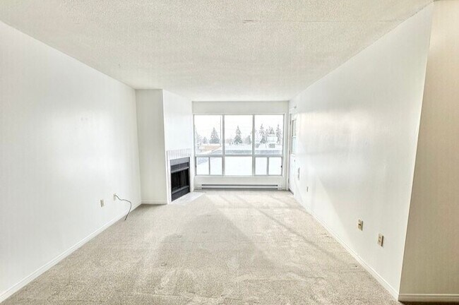 Photo - 130 Bell Farm Rd