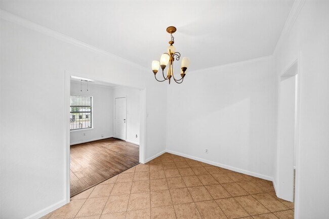 Photo - 406 Quitman St Unidad 2