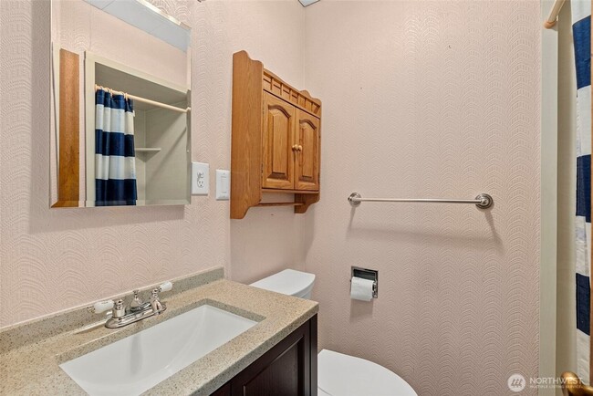 Photo - 501 N Oak St Unit 1