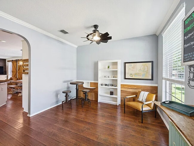 Photo - 2716 Royal Troon Dr