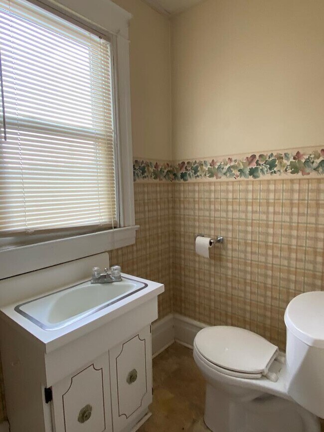 Photo - 306 Steuben St