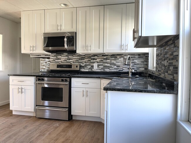 Photo - 19 Malvern Ave Apartment Unit 2